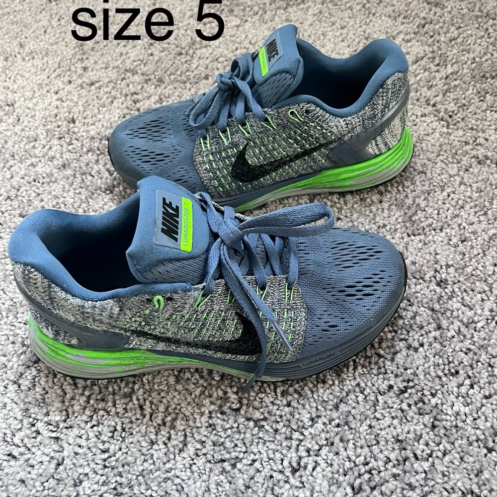 Nike Kids Sneakers in Blue and Neon Green